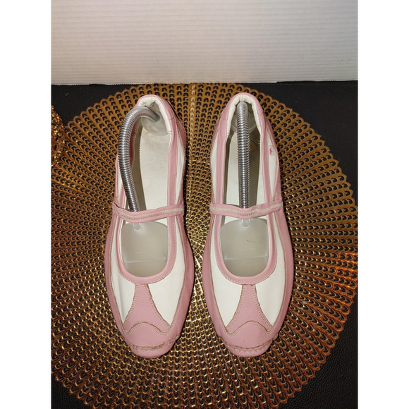 kangaROOS Pink and White Flats - Picture 3 of 5